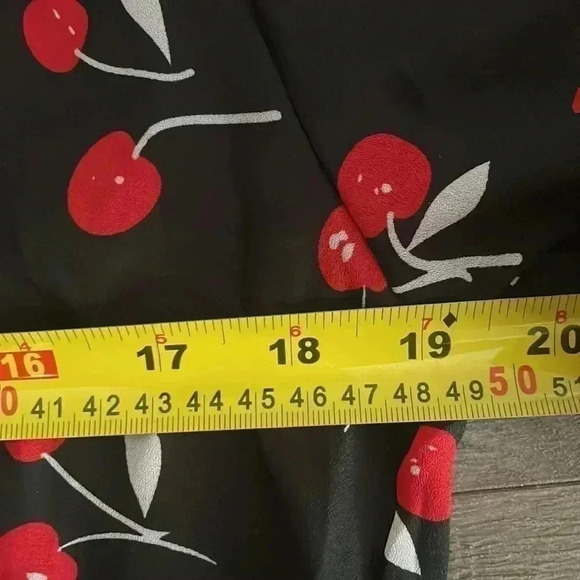 ❤️2/$30❤️[M]Cherry Print Black  V Neck Button LS Chiffon Tunic Blouse - Picture 7 of 8